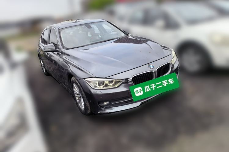 Used BMW 3 Series 2013 320Li Fashion Model Front Right 45 Deg