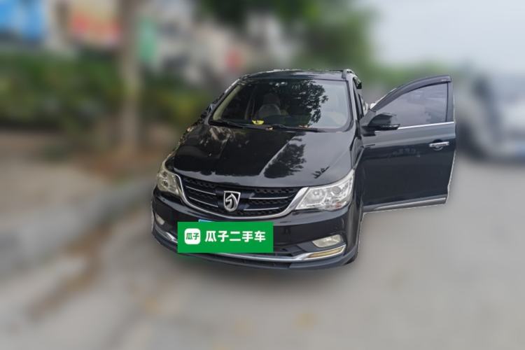 Used Baojun 730 2016 1.5T Manual Comfort Version 7 Seats