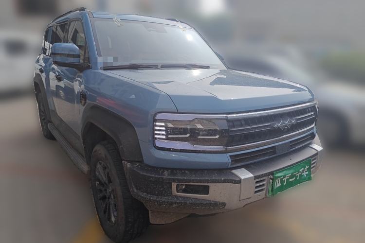 Used Formula Leopard 5 2023 Explore Edition