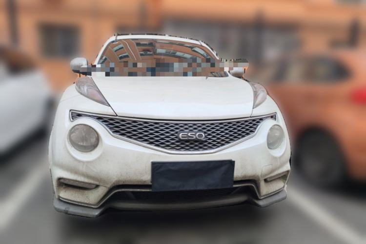 Used Infiniti ESQ 2014 1.6L Spontaneous Edition