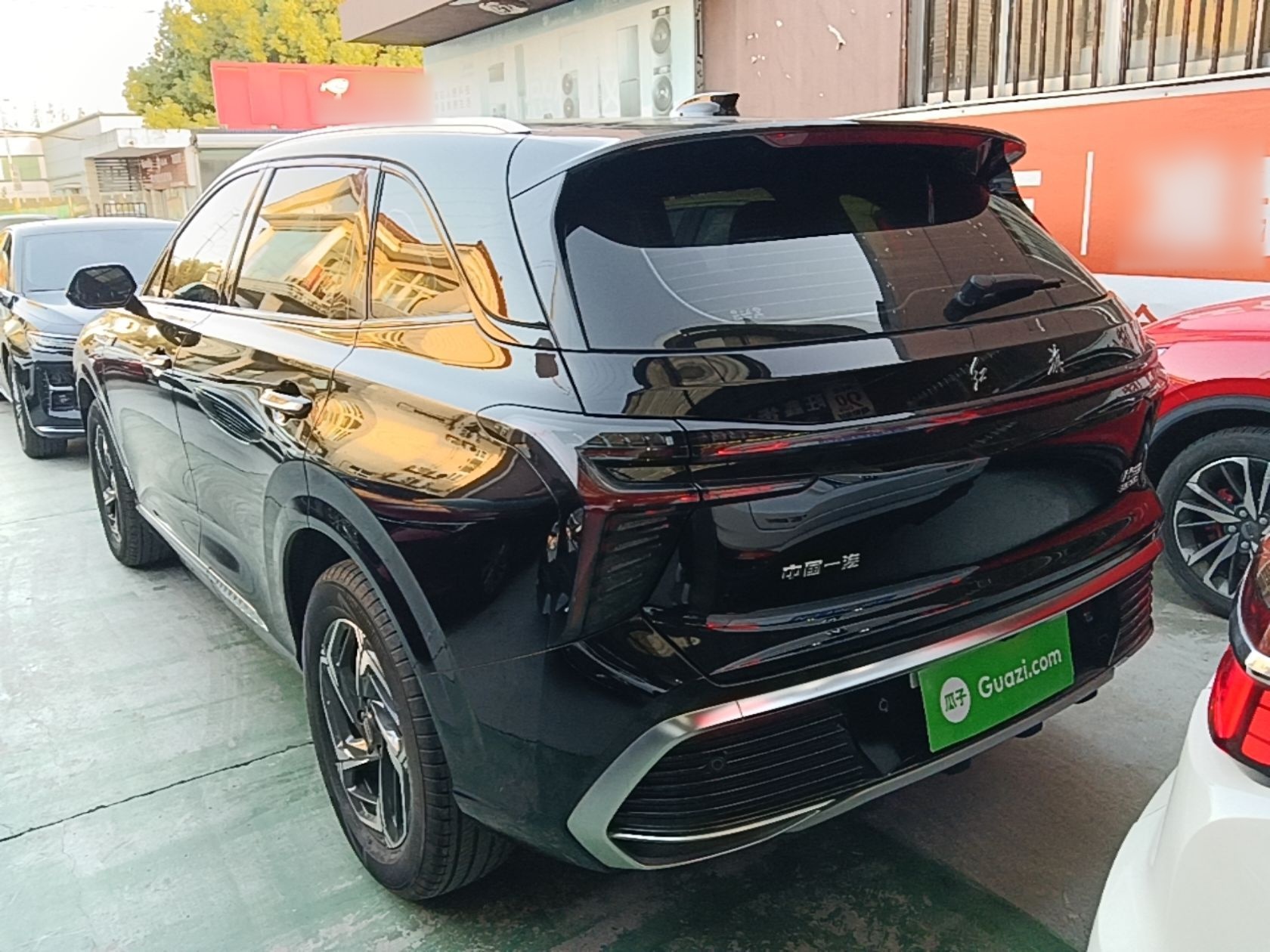 Hongqi HS3 2023 1.5T Two-Wheel Drive Shanwei Edition — снимка 4