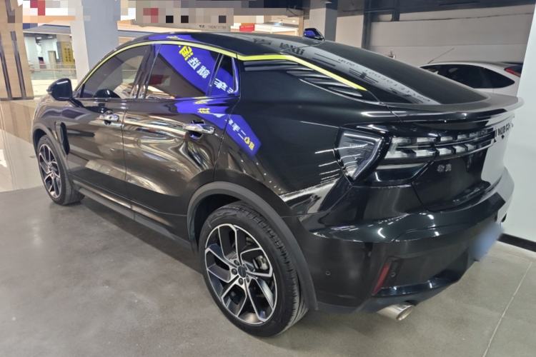 Used Lynk & Co 05 2020 2.0TD Two-Wheel Drive Shine Halo Rear Left 45 Deg