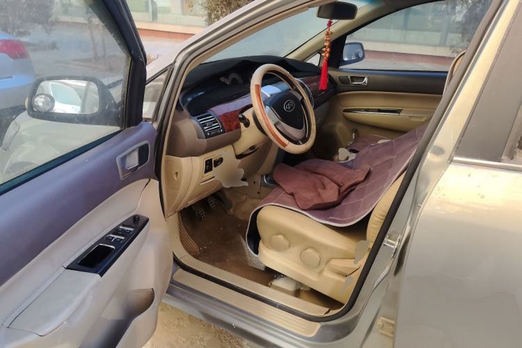 Used RELY V5 2009 1.8L Manual Luxury Model Driver Seat