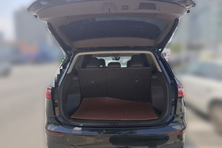 Used Volkswagen Viloran 2022 380TSI Luxury Edition