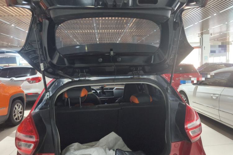 Used Geely Auto Vision X1 2017 1.3L Automatic Player Edition
