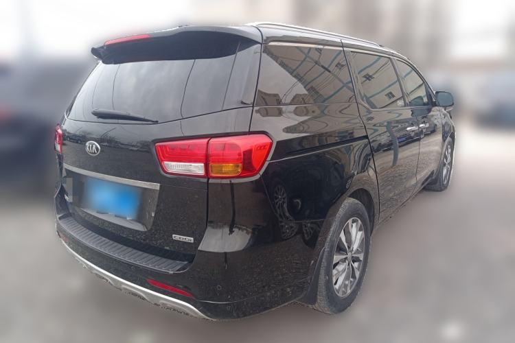 Used Kia Carnival 2015 2.2T Luxury Edition China IV Rear Right 45 Deg