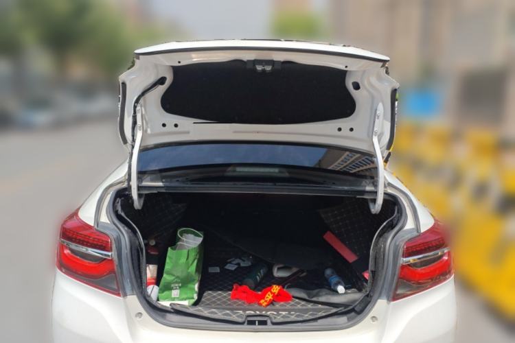 Used Toyota Vios 2021 1.5L CVT Innovation Edition Trunk