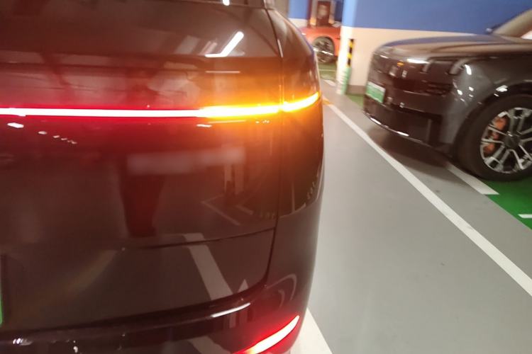 Used Lynk & Co 900 2025 2.0T Ultra Right Rear Taillight