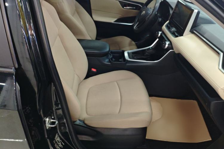 Used Toyota RAV4 2020 2.0L CVT Two-Wheel Drive Fashion Edition