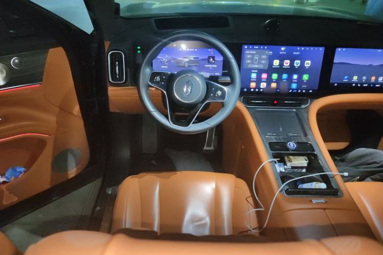 Used Hima AITO M9 2024 Range-Extended Ultra Version 42 kWh 6-Seater Model Steering Wheel