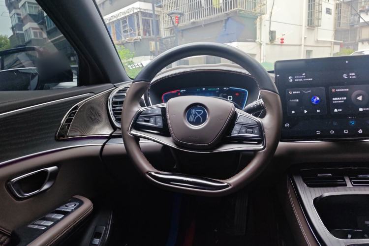 Used BYD Han 2022 DM-i 121KM Luxury Model