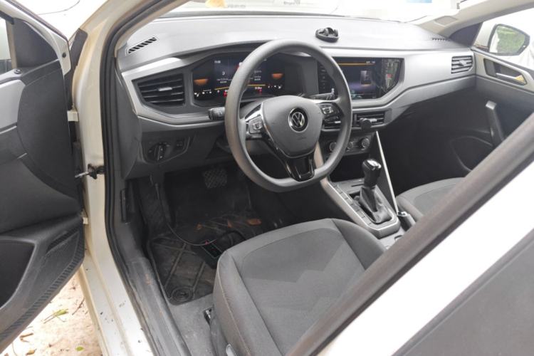 Used Volkswagen Polo 2023 Revised Plus 1.5L Automatic – Enjoy Life Edition Center Console