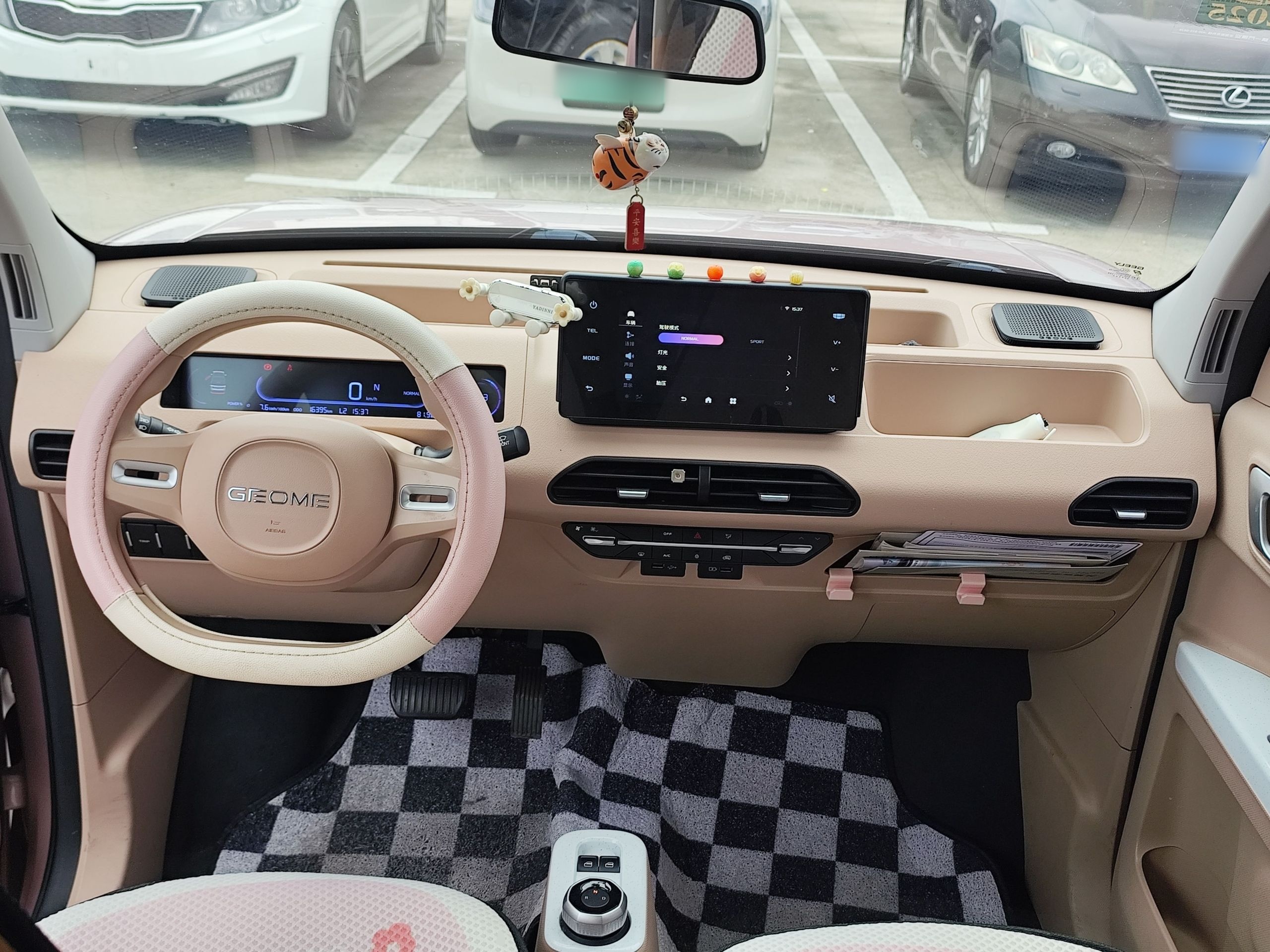 Geely Galaxy Panda 2023 Panda Mini 200km Endurance Bear — снимка 12