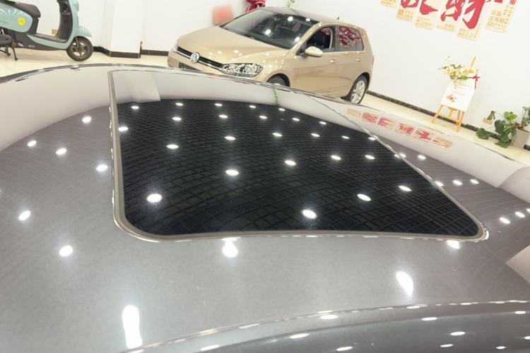 Used MG 5 2021 180 DVVT CVT Youth Luxury Edition
