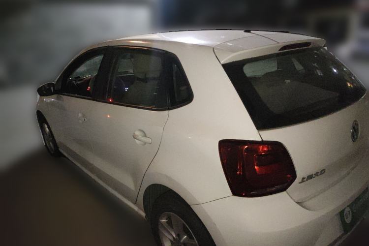 Used Volkswagen Polo 2014 1.4L Manual Fashion Edition
