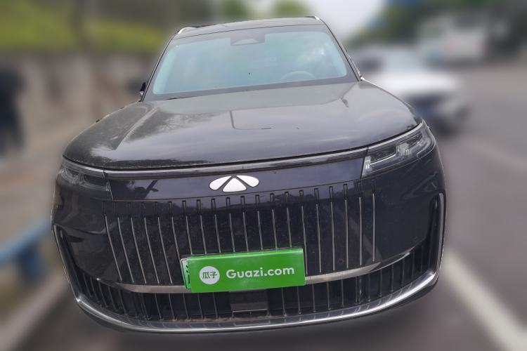 Used Chery T11 2026 Model 220 Rear-Drive Dual IMAX Theater Edition
