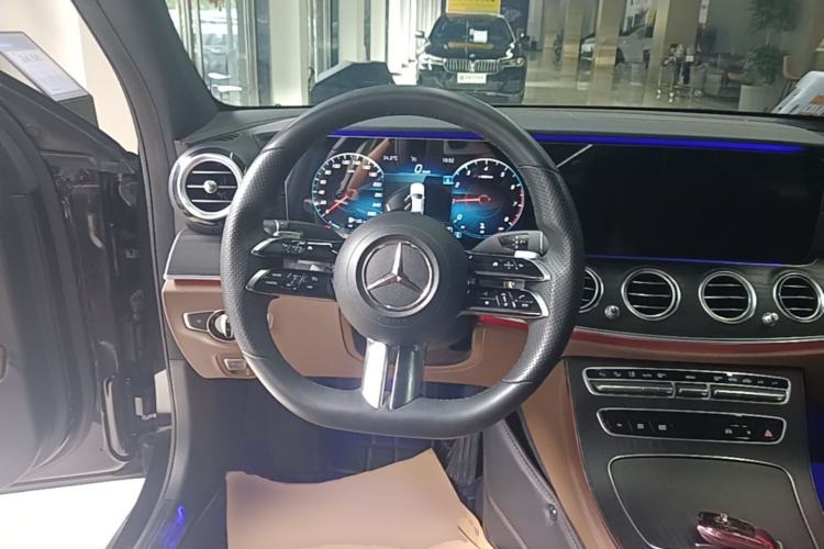 Used Mercedes-Benz E-Class 2021 E 300 L Sporty and Stylish Model