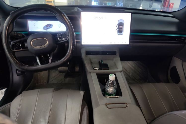 Used Lynk & Co 07 2024 EM-P 126 Long-Range Halo