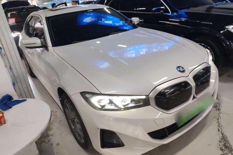 Used BMW i3 2022 eDrive 35 L
