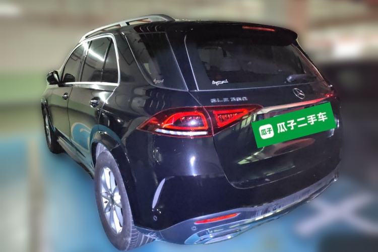 Used Mercedes-Benz GLE 2020 GLE 350 4MATIC Luxury Model Rear Left 45 Deg