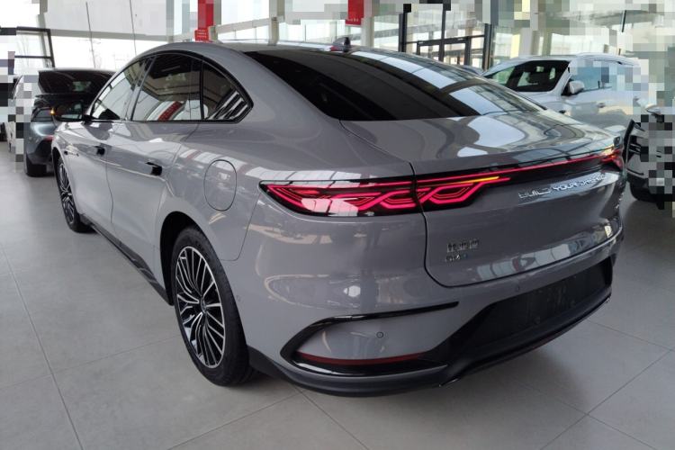 Used BYD Han 2025 DM-i Intelligent Driving Edition 125KM LiDAR Flagship Model