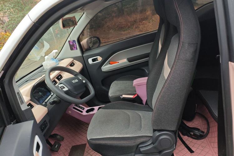 Used Chery QQ Ice Cream 2022 170km Sundae Phosphate Lithium-Ion
