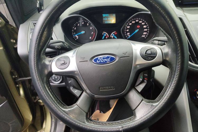 Used Ford Kuga 2013 1.6L GTDi Two-Wheel-Drive Trend Model
