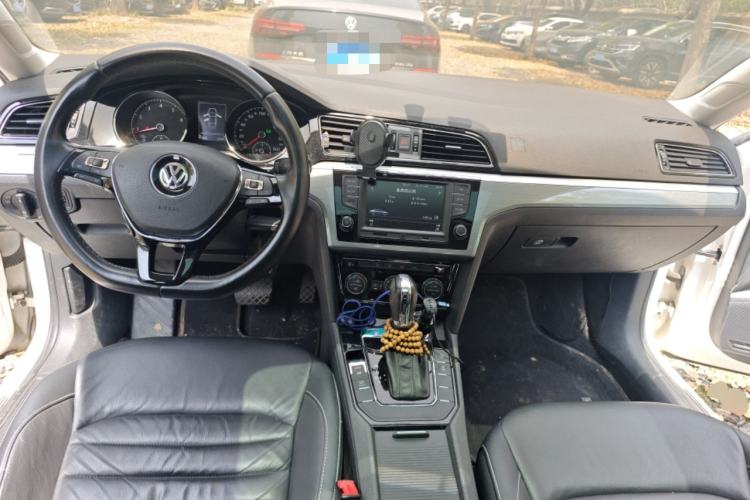 Used Volkswagen Lamando 2015 280TSI DSG Comfort Edition
