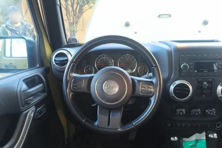 Used Jeep Wrangler 2013 3.6L Sahara Four-Door Edition