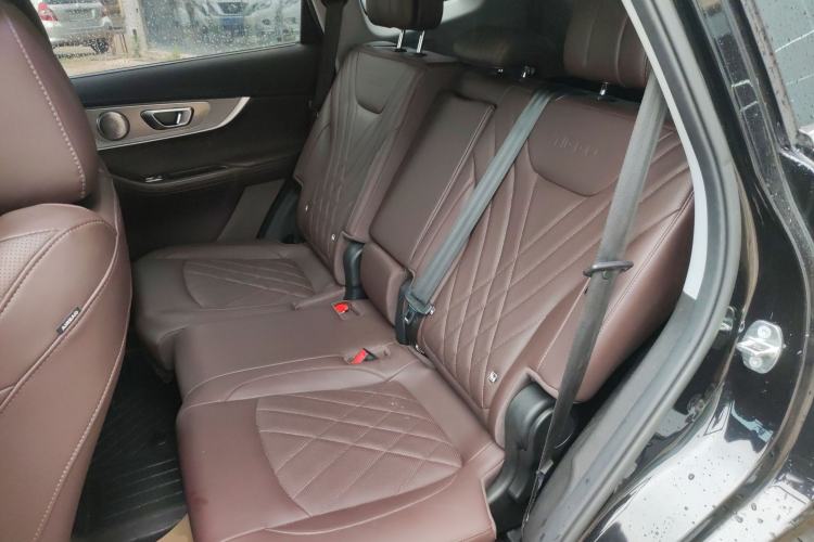 Used Chery Tiggo 8 PRO 2022 290T Two-Wheel Drive Haohan Edition 7 Seats Left Rear Seat