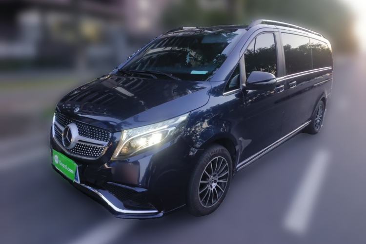Used Mercedes-Benz V-Class 2018 Mercedes-Benz V-Class, 2.0-liter automatic, 7-seater business van