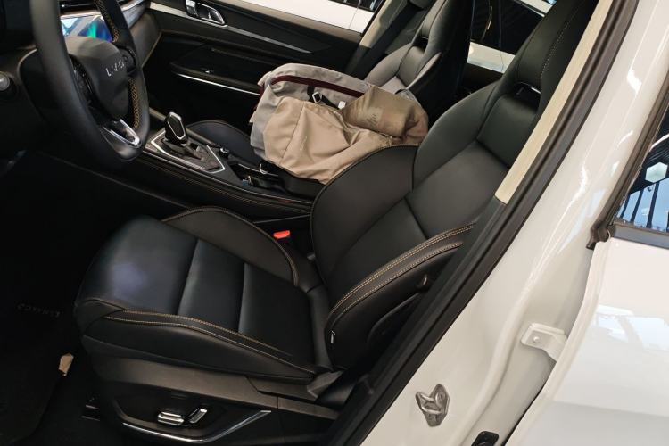 Used Lynk & Co 01 2023 2.0TD Two-Wheel Drive Asian Games Edition
