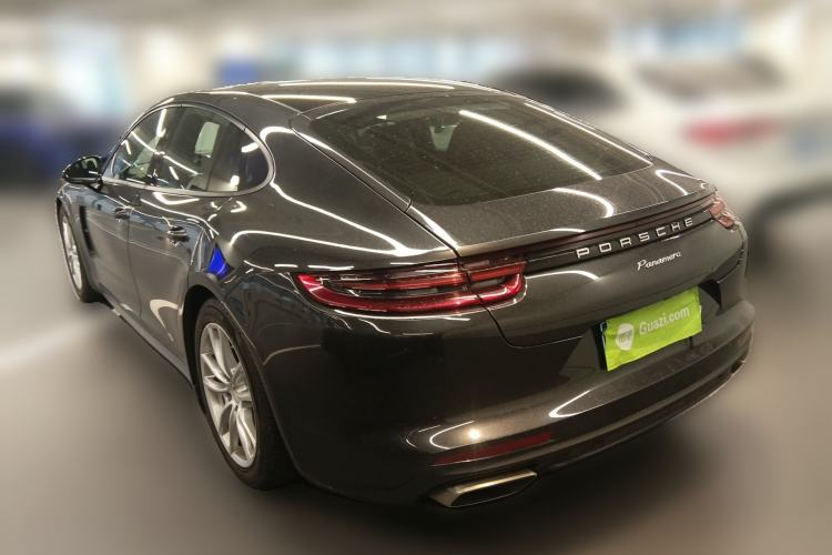 Used Porsche Panamera 2019 Panamera 2.9T Rear Left 45 Deg