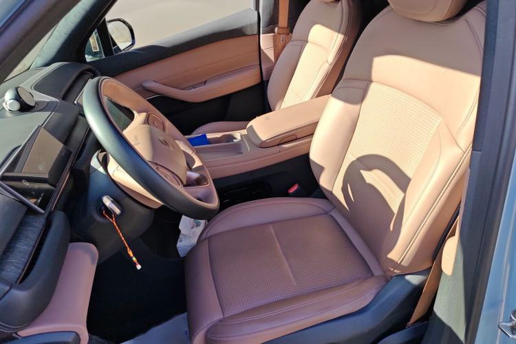 Used Nio ES6 2024 75 kWh
