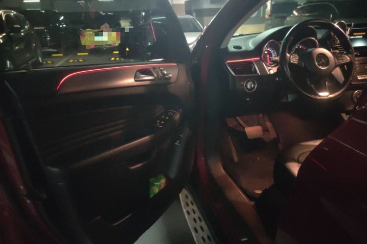 Used Mercedes-Benz GLE Coupe 2015 GLE 320 4MATIC Coupe SUV Driver Seat