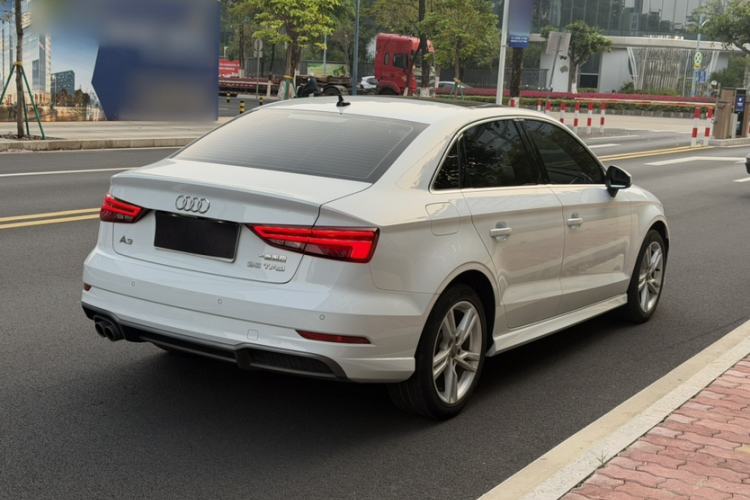 Used Audi A3 2020 Limousine 35 TFSI Fashion Edition China VI Emission Standard