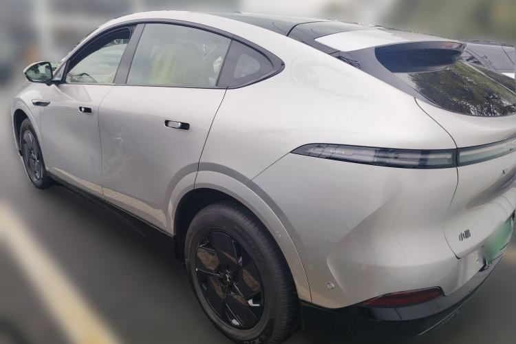 Used XPeng G6 2025 625 Long-Range Max Tech Edition Rear Left 45 Deg