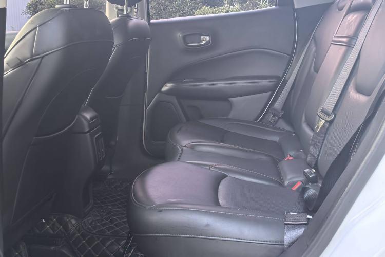 Used Jeep Compass 2019 220T Automatic Family Edition