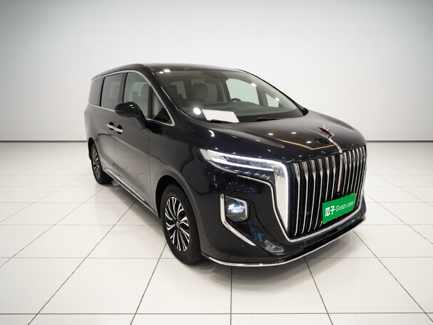 Hongqi HQ9 PHEV 2024 2.0T Four-Wheel Drive Business Edition — снимка 3