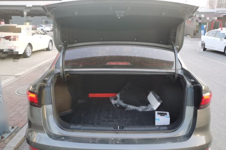 Used Geely Auto Emgrand 2023 4th Generation Champion Edition 1.5L CVT Prestige Model Trunk