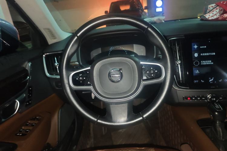 Used Volvo S90 2018 T5 Zhiyuan Edition
