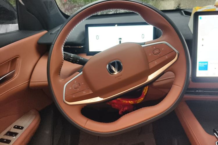 Used CHANGAN UNI-Z New Energy 2024 Blue Whale Smart Electric iDD 125km Beyond Edition Steering Wheel