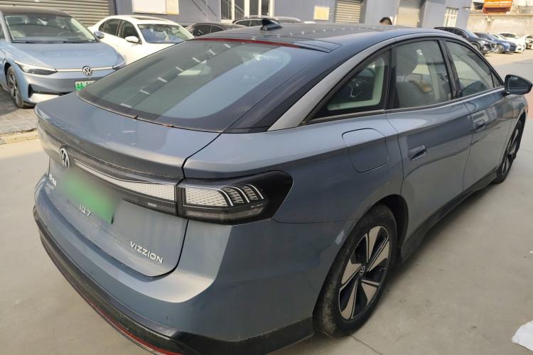 Used Volkswagen ID.7 VIZZION 2024 AIR model Rear Right 45 Deg