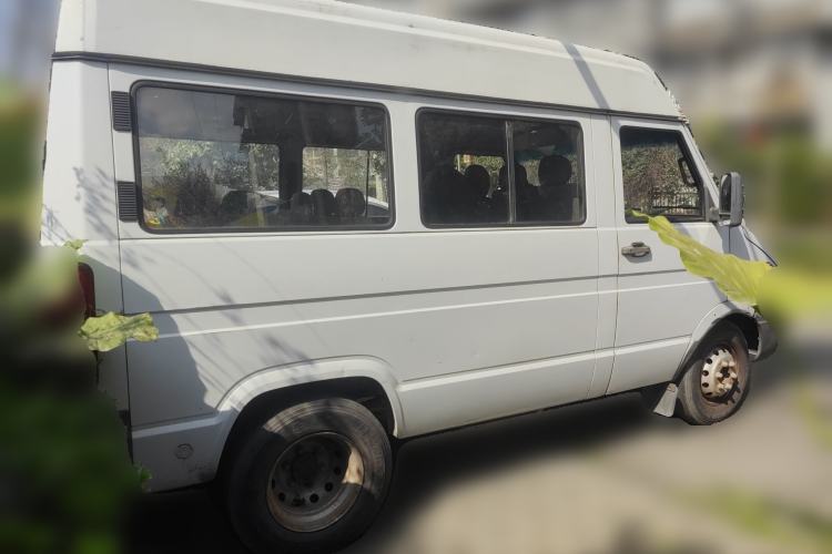 Used Iveco Daily 2014 2.5T-A35 NJ6484ACM47Z4