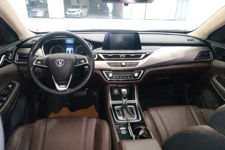 Used CHANGAN Raeton CC 2018 1.5T Automatic Elegant Starry Edition China V Standard