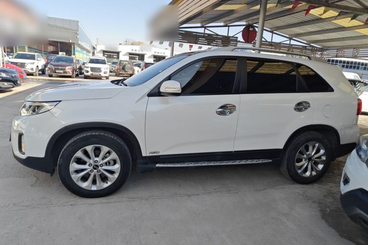 Used Kia Sorento 2013 2.4L 5-Seater Gasoline Luxury Version China IV Standard
