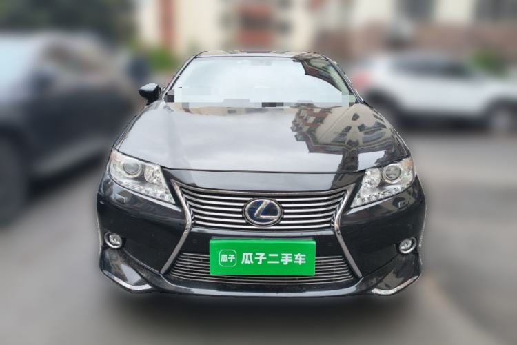 Used Lexus ES 2014 300h Elite Edition Front
