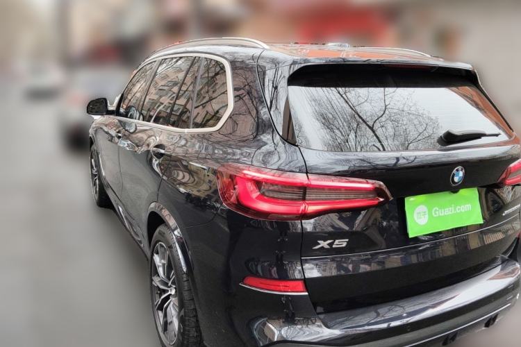Used BMW X5 2022 xDrive 30Li M Sport Package

