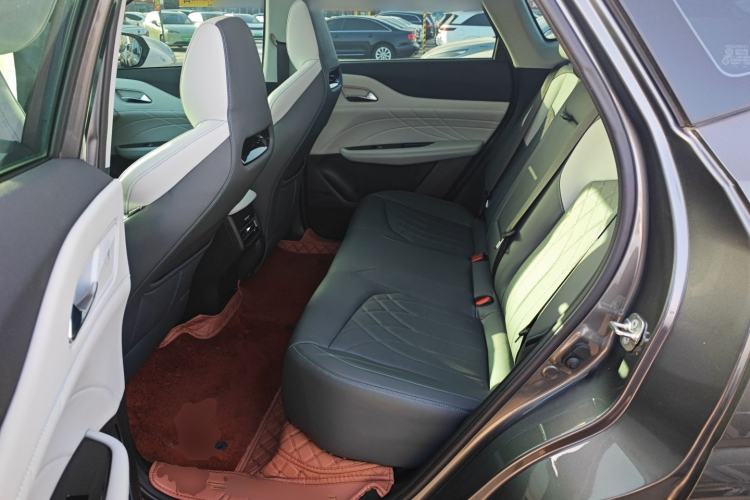 Used Changan UNI-Z New Energy 2024 Blue Whale Smart Electric iDD 125km Beyond Edition