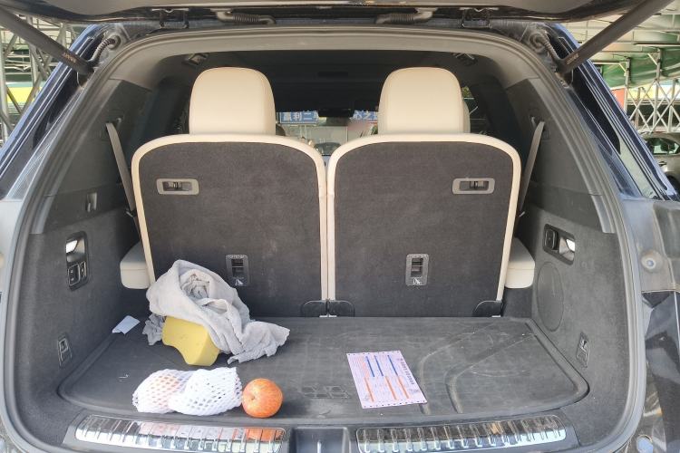 Used Li Auto L8 2023 Pro Model